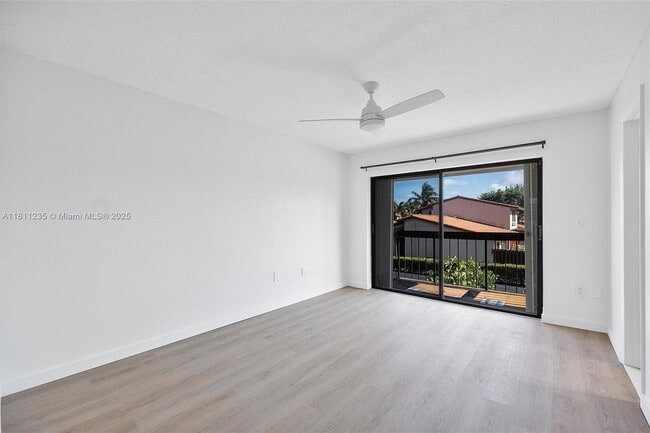 Building Photo - 3809 SW 82nd Ave