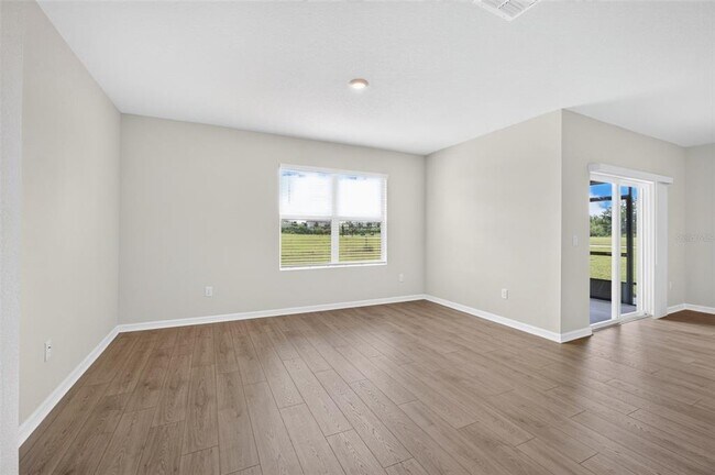Building Photo - 10924 Rabbit Grv Trl