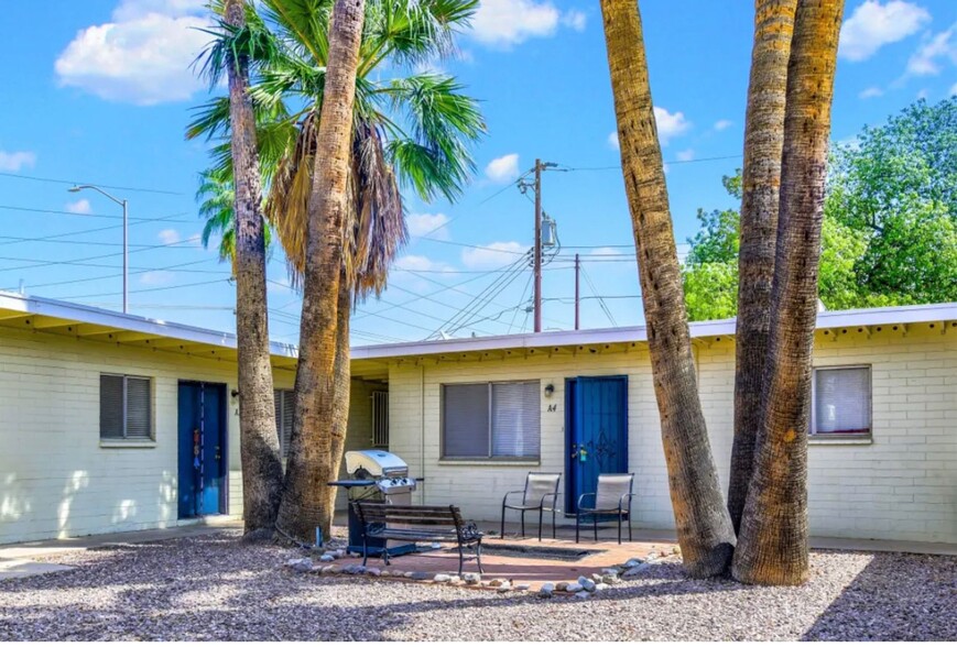 Building Photo - 29 Palms Apartments