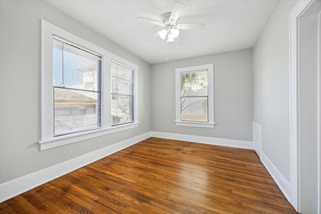 Building Photo - 1536 Michigan St