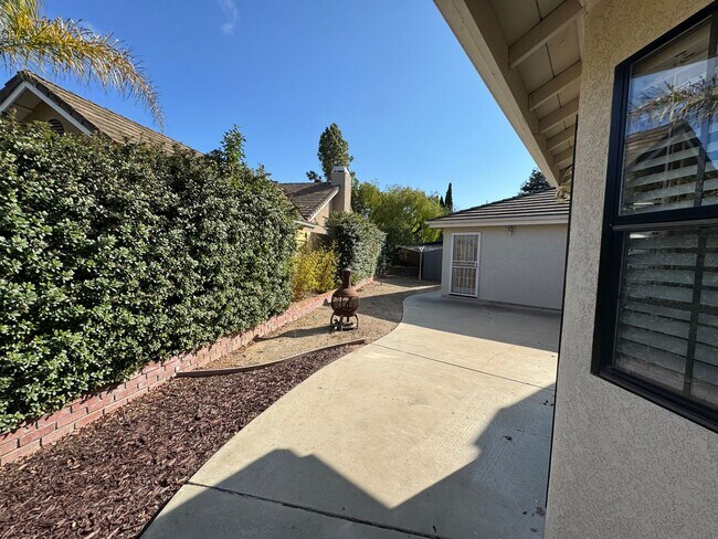 Building Photo - 1473 Mercer Ct