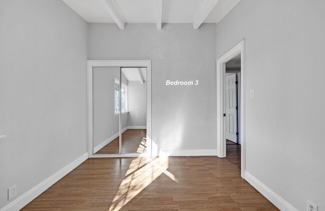 Building Photo - 3BD/2BA Single-Family Hayward Home for Rent 2 min From Ruus Elementary!