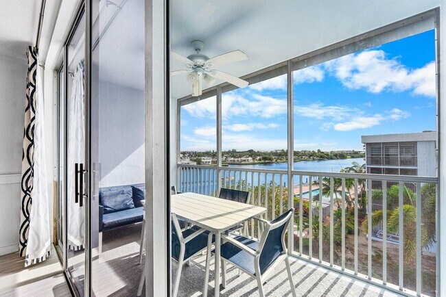 Building Photo - 2004 S Federal Hwy