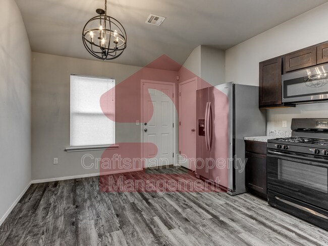 Building Photo - 1865 Jack Rabbit Ln