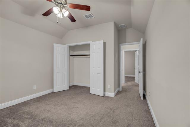 Building Photo - 6801 Cambridge Dr