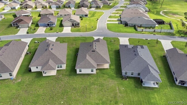 Building Photo - 336 W Rexford Dr