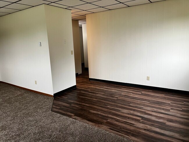 Building Photo - Loganville