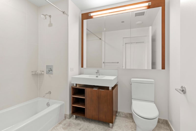 Building Photo - 465 E Illinois St