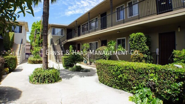 Primary Photo - 1 Bedroom Condo Located in Prime Long Beac...