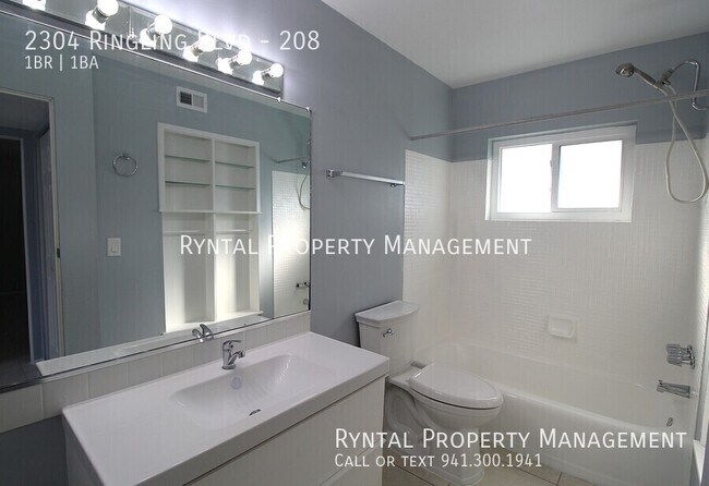 Building Photo - 2304 Ringling Blvd