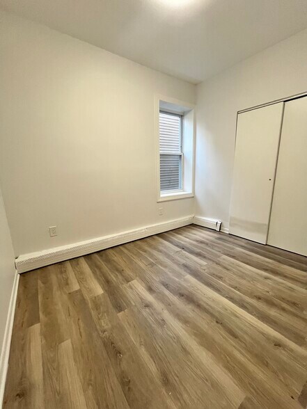 117 Wade St 2G - 124 Wade St