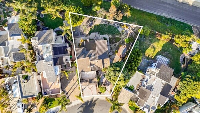 Building Photo - 35302 Vista De Todo