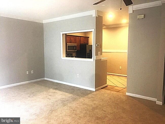 Building Photo - 2015 Tea Island Ct