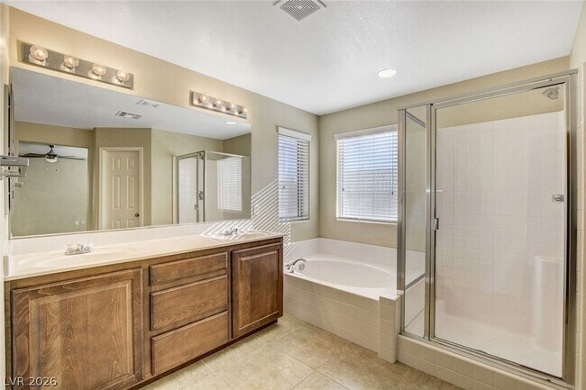 Building Photo - 9353 Black Wolf Ave