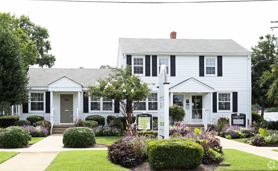 Cottage Grove 614 Peninsula Dr Newport News VA 23605 Apartment Finder