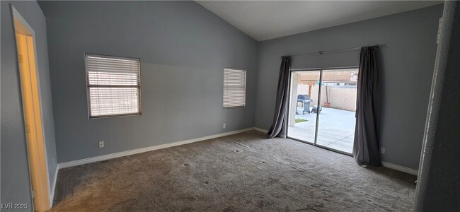 Building Photo - 5817 Mansion St