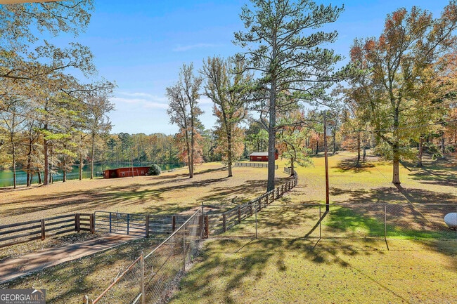 Building Photo - 334 Porter Rd