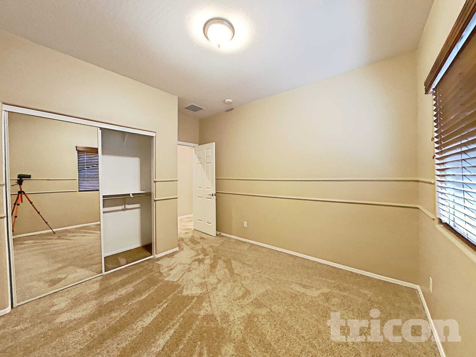 Building Photo - 41303 N Palm Springs Trail