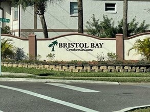 Building Photo - 412 Banana Cay Dr