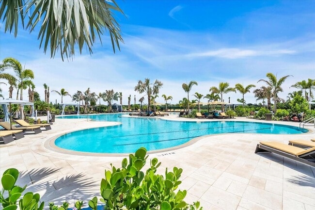 Building Photo - 17709 Crescent Moon Lp