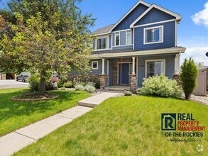 Building Photo - Charming 3-Bedroom Home with Loft and Expa...