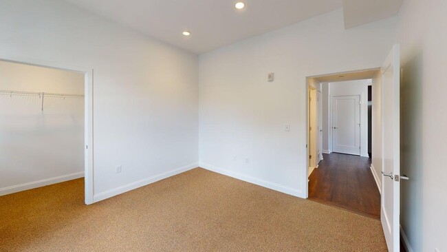 Floorplan - Ten Front
