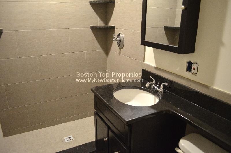 Building Photo - 537 Columbus Ave