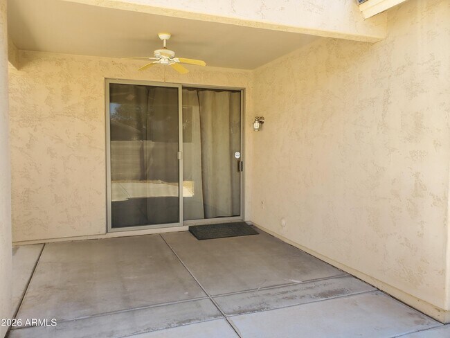 Building Photo - 2430 E Darrel Rd
