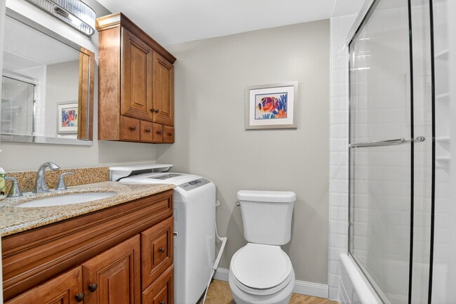 Building Photo - 18 Colonial Club Dr