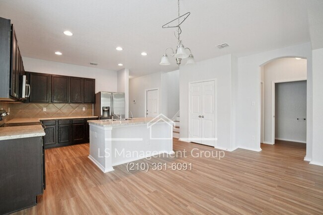 Building Photo - 6018 Upland View