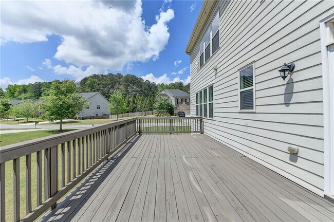 Building Photo - 210 Ashland Ct