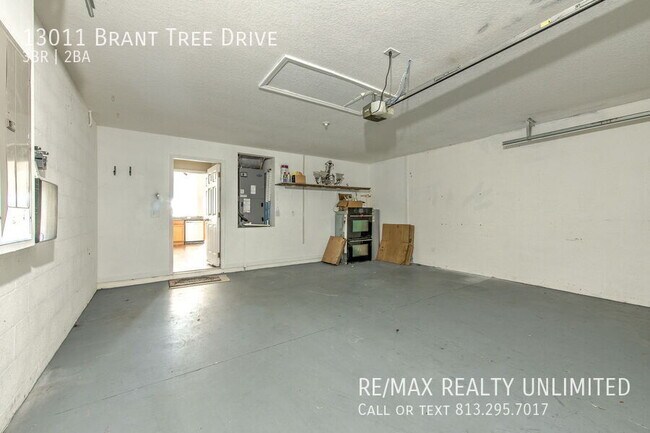 Building Photo - 13011 Brant Tree Dr