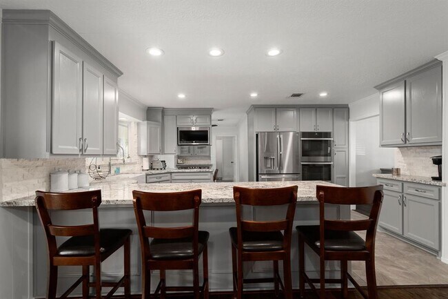 Building Photo - 11433 Ash Creek Dr