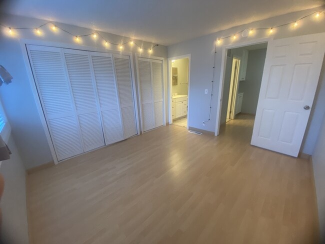 Building Photo - 2539 Blue Rock Ct