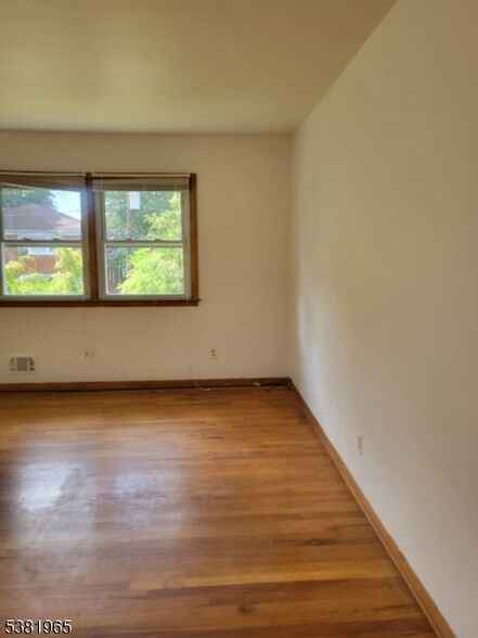 Building Photo - 125 Jerome Ave