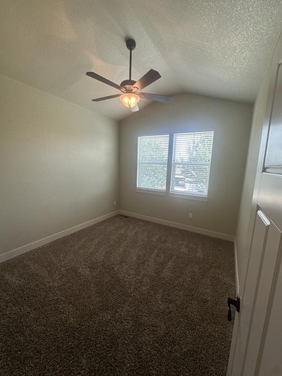 Building Photo - 2122 Sandbur Dr