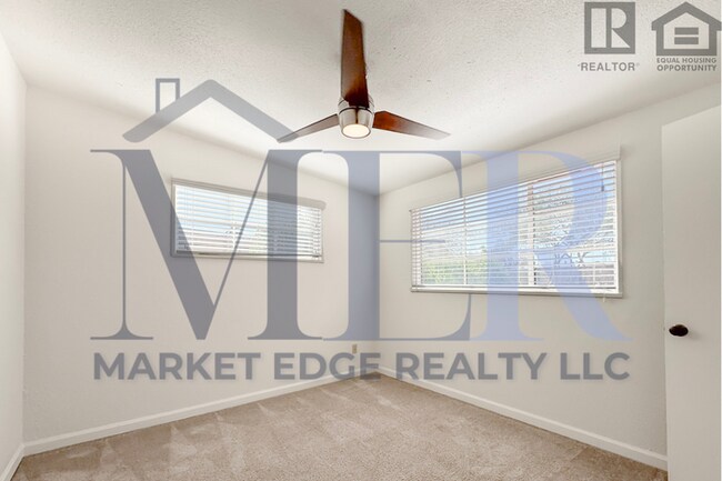 Building Photo - 3Bed/2Bath Home Scottsdale/Thomas! $399 MOVE-IN SPECIAL! Ready for Immediate Move-In!