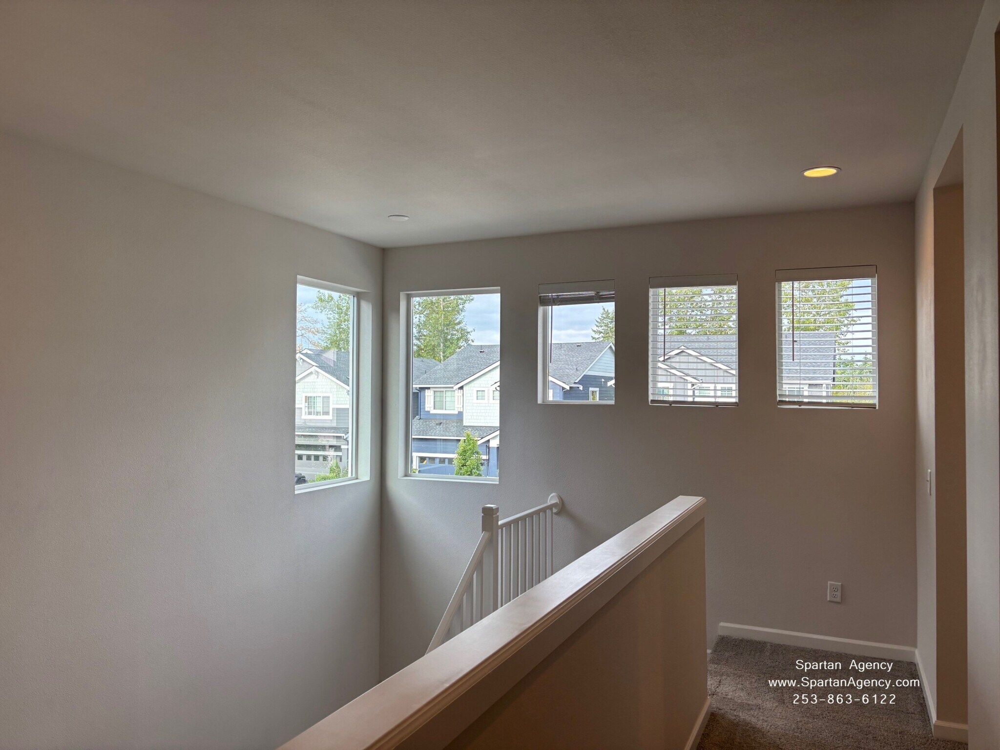 Building Photo - 15017 Tyee Dr E