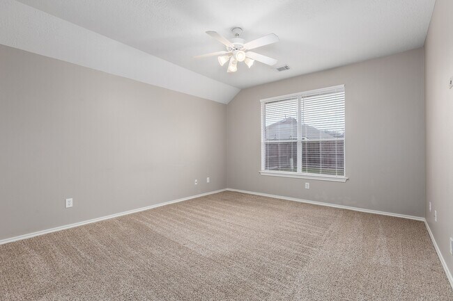 Building Photo - 18126 Stone Trail Manor Dr