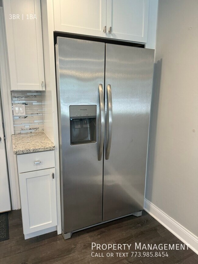 Building Photo - Midlothian Area Completely Updated Ranch H...
