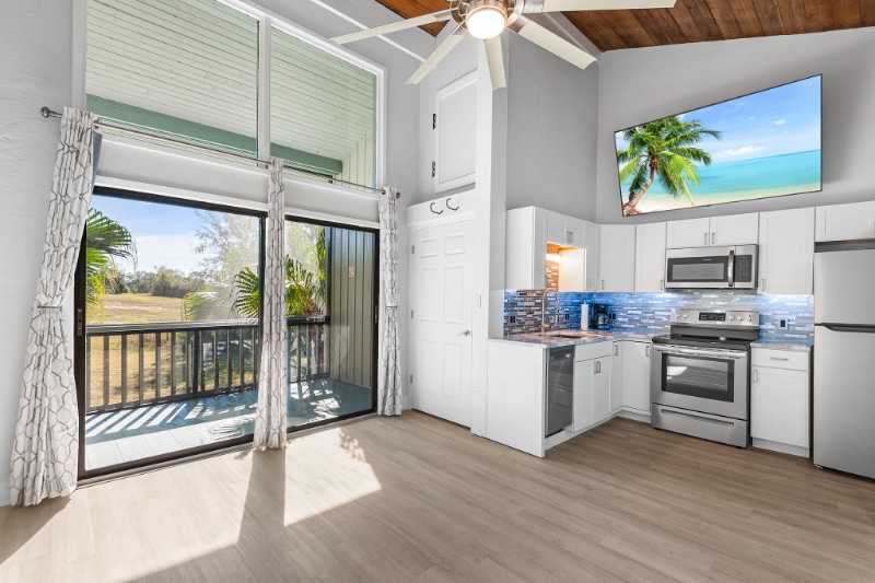 Building Photo - 2077 Corner Lake Dr