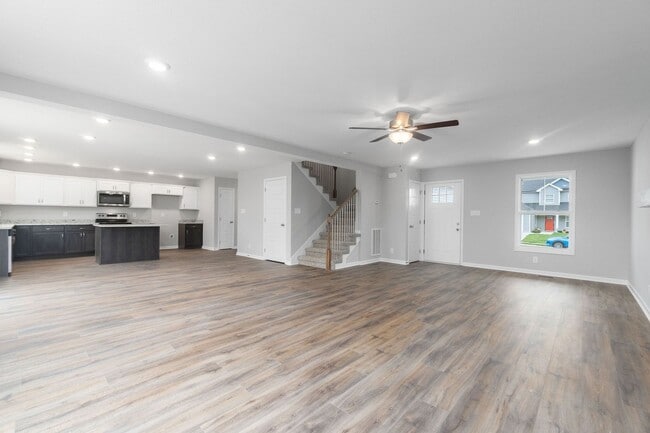 Building Photo - 1162 Old Charlotte Trace