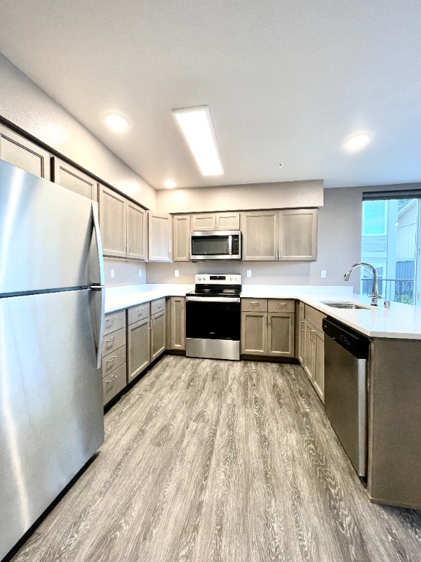 Building Photo - 1925 S I St