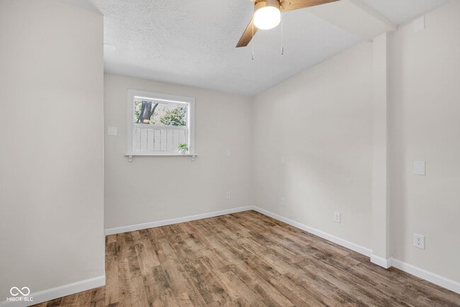 Building Photo - 4109 Weaver Ave