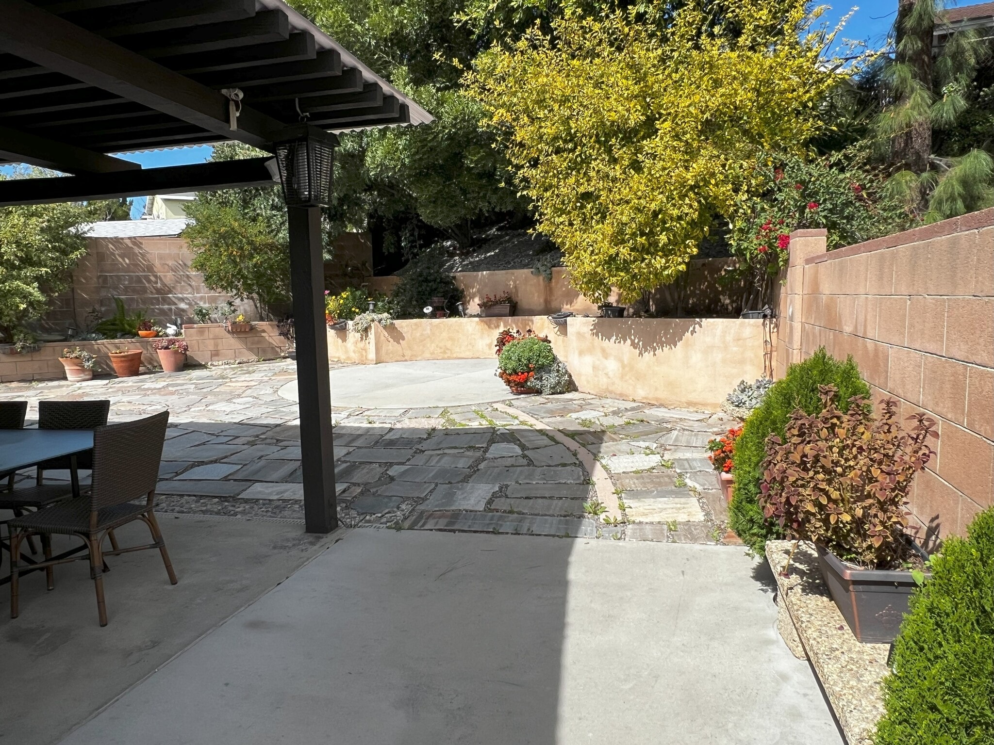 Building Photo - 18411 Algiers St