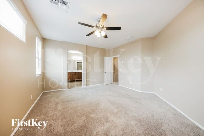 Building Photo - 188 S 154th Ln
