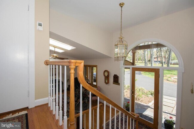 Building Photo - 3253 Juniper Ln