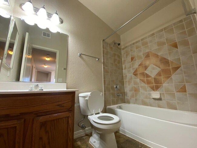 Building Photo - 3588 Tierra Calida Dr