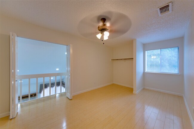 Building Photo - 7723 Miller Glen Ln