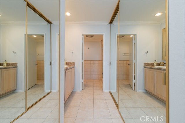 Building Photo - 2381 Via Mariposa W
